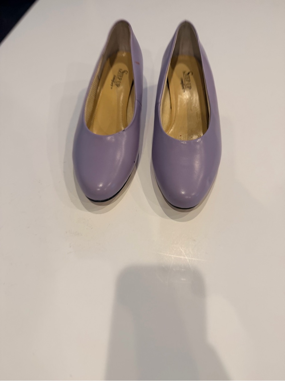 Women's Lavender Leather Ballet Flats by